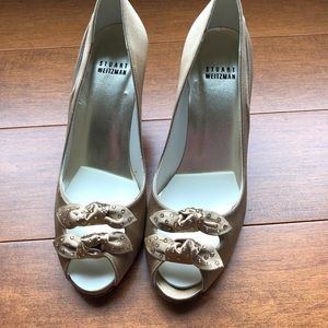 Stuart Weitzman pumps